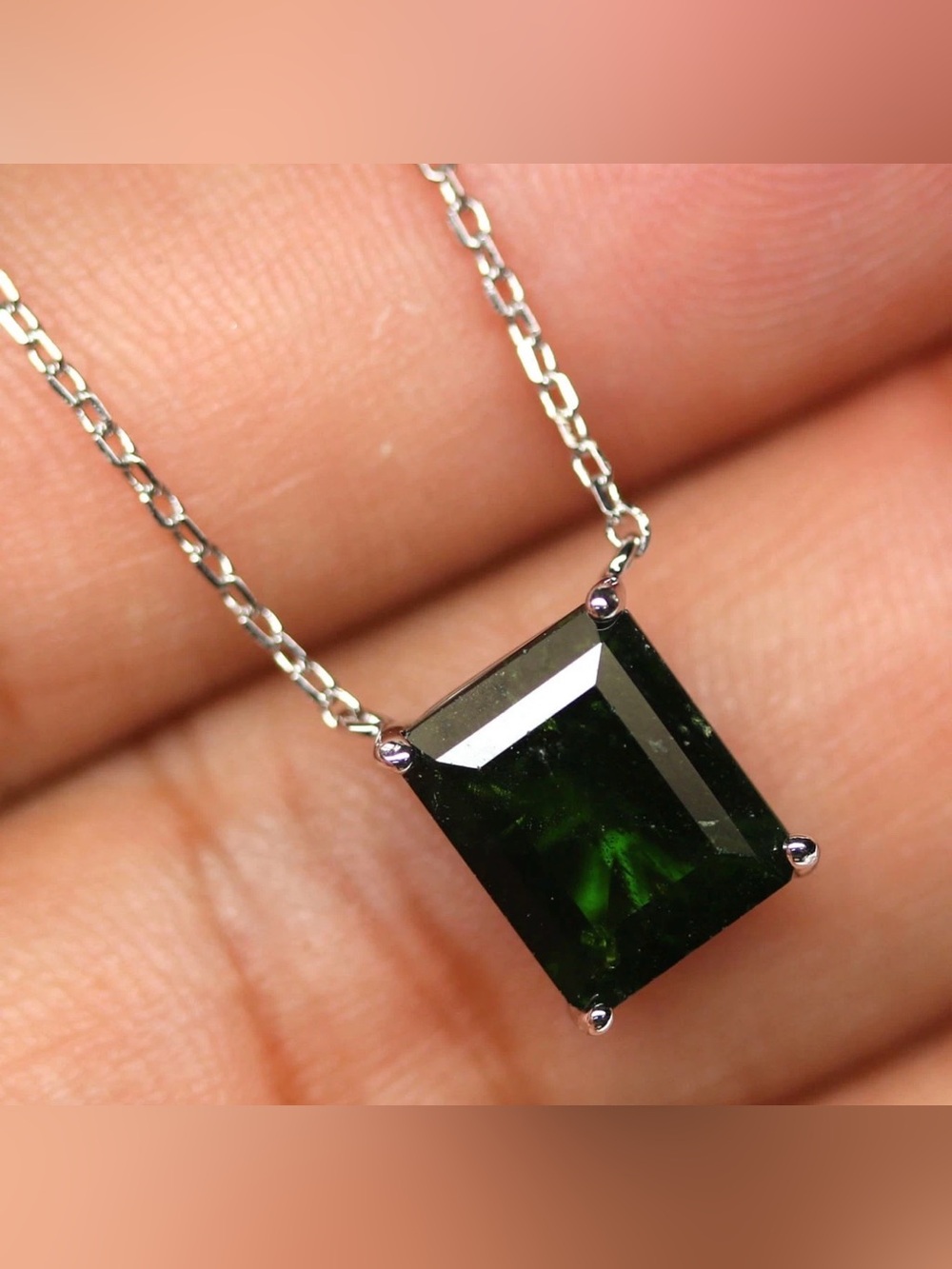 Stunning Natural 3CT Chrome Diopside pendant Necklace 925 Sterling Silver 18”